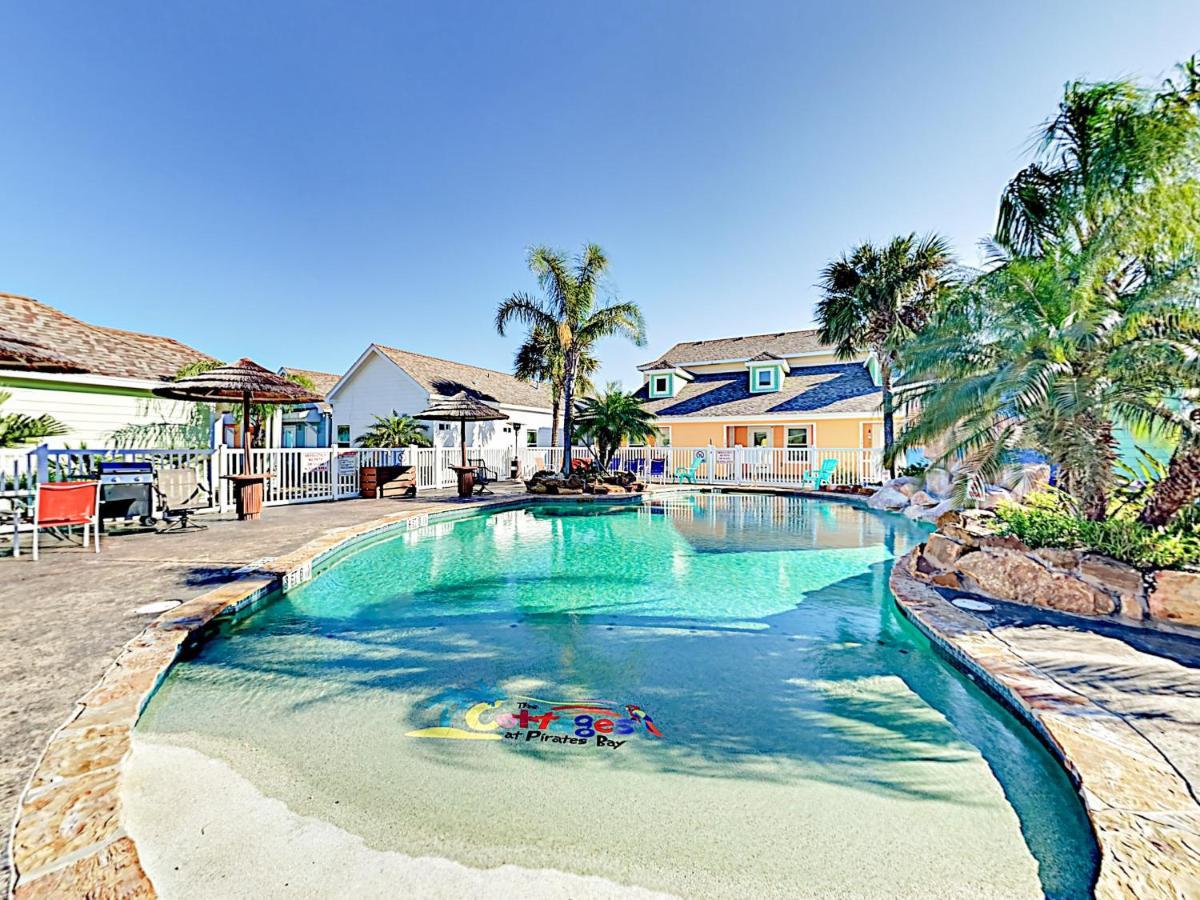 Sail Away At Pirate'S Bay Unit 113 Appartement Port Aransas Buitenkant foto