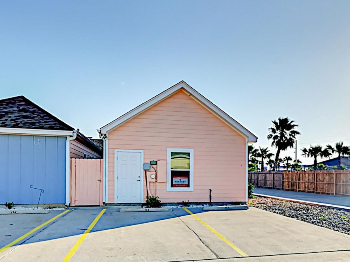 Sail Away At Pirate'S Bay Unit 113 Appartement Port Aransas Buitenkant foto